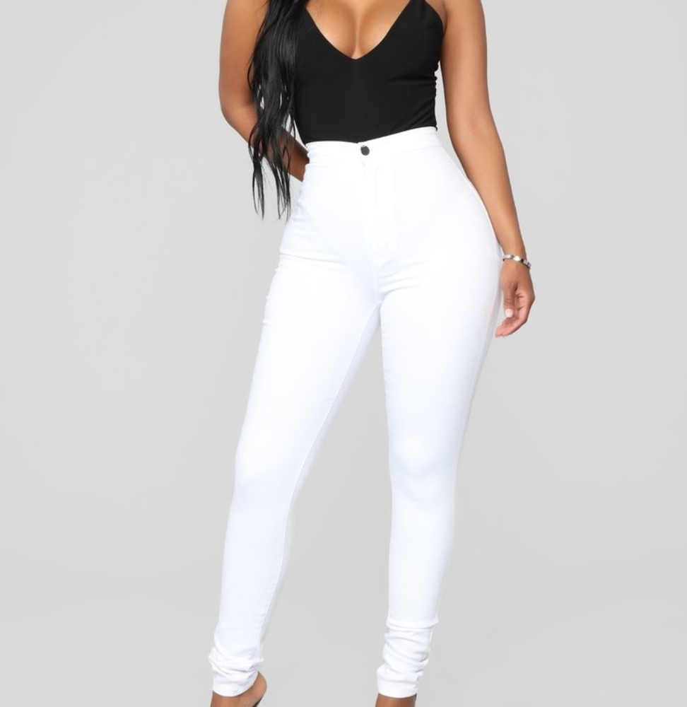 FASHION NOVA High-waist skinny jeans, size 7